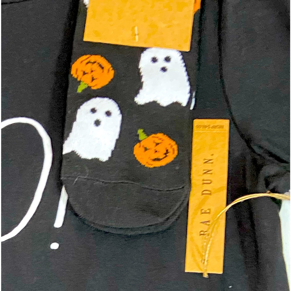 RAE DUNN Halloween Boo! Long Sleeved T-Shirt With Bonus Cozy Socks Women’s Sz M - Picture 6 of 6
